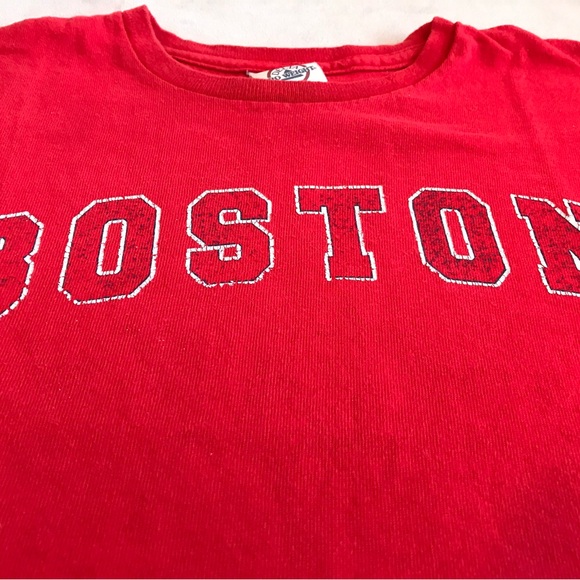 Kids Red Boston Tee - Kids Tourist Tee - Kids Souvenir or Destination Tee - Picture 2 of 4